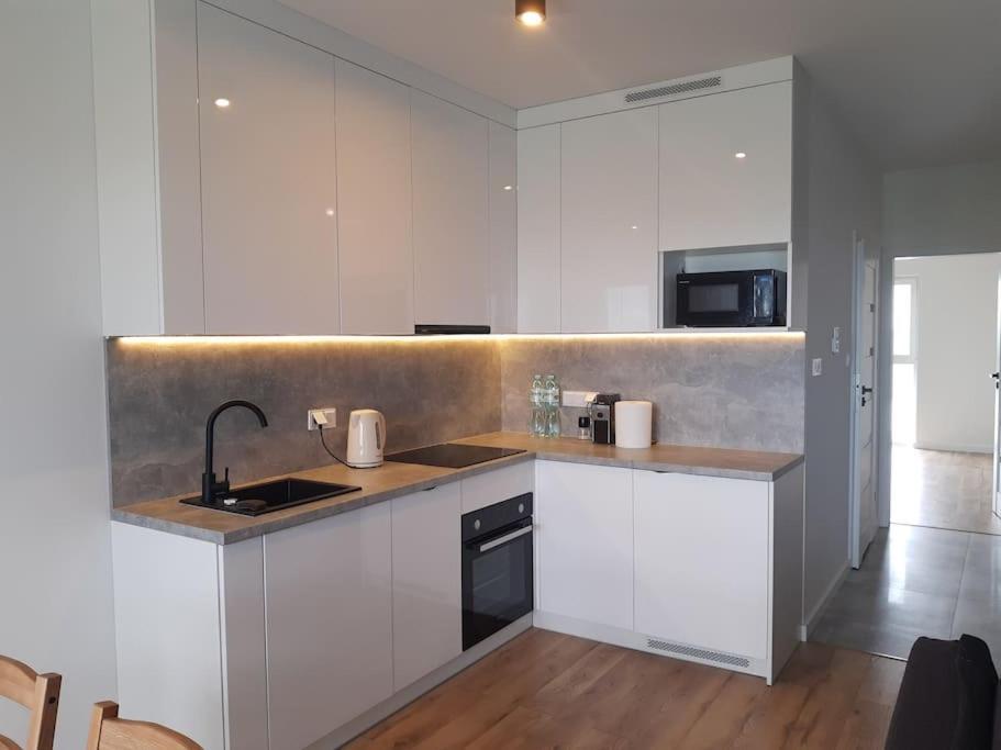 New Apartment Wolynska - Przestronny, Z Widokiem, Czysto, Parking, Balkon Rzeszow Exterior photo